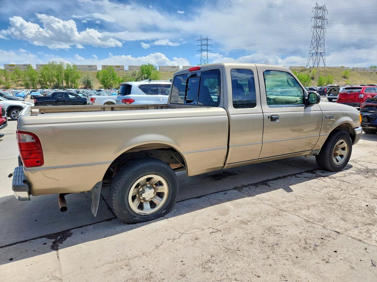 Ford Ranger Super Cab
