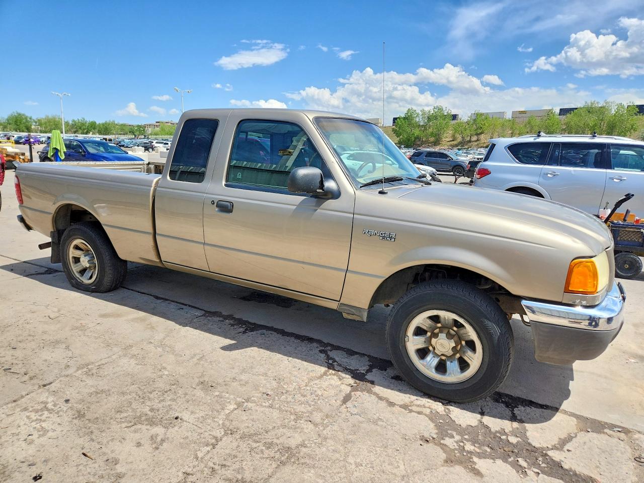 Ford Ranger Super Cab