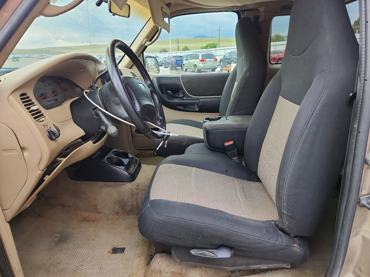 Ford Ranger Super Cab