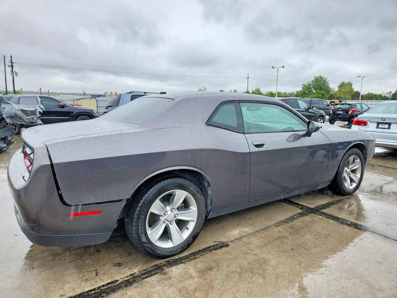 Dodge Challenger Sxt