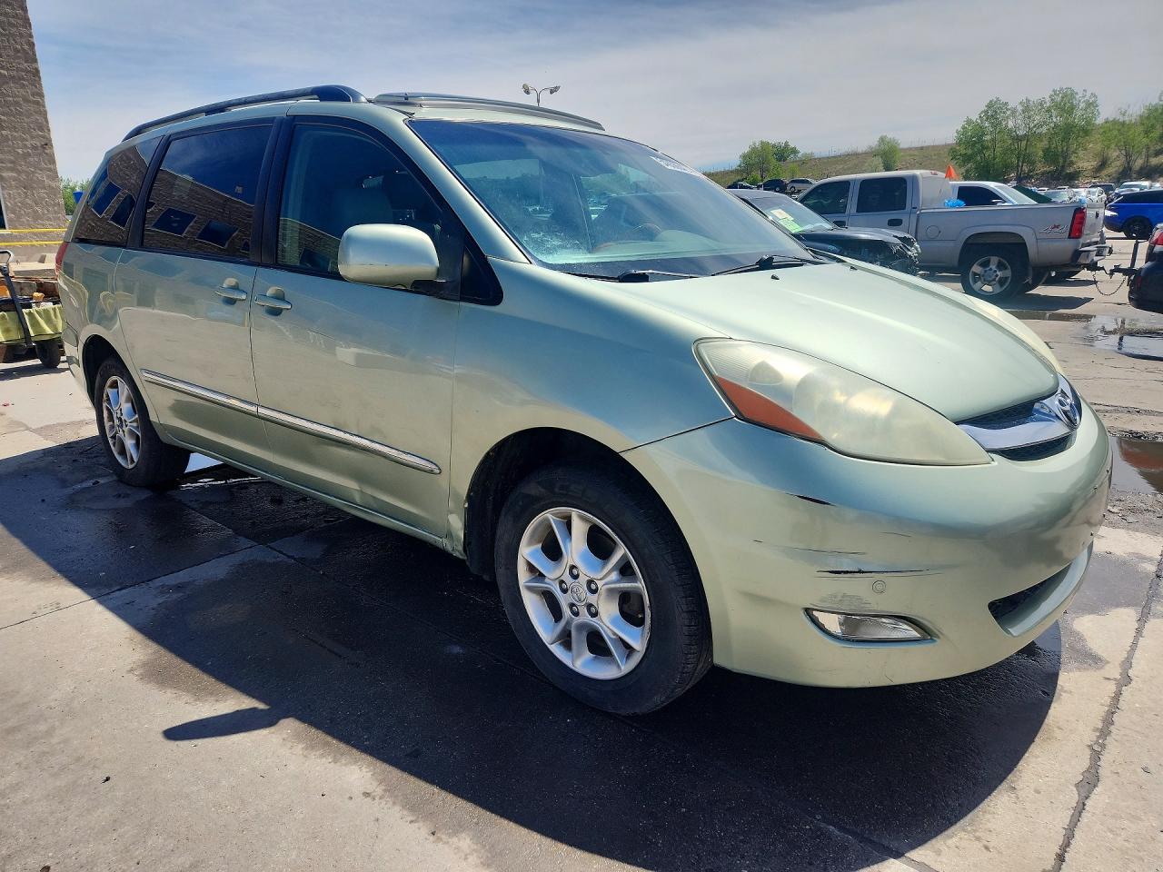 Toyota Sienna Xle