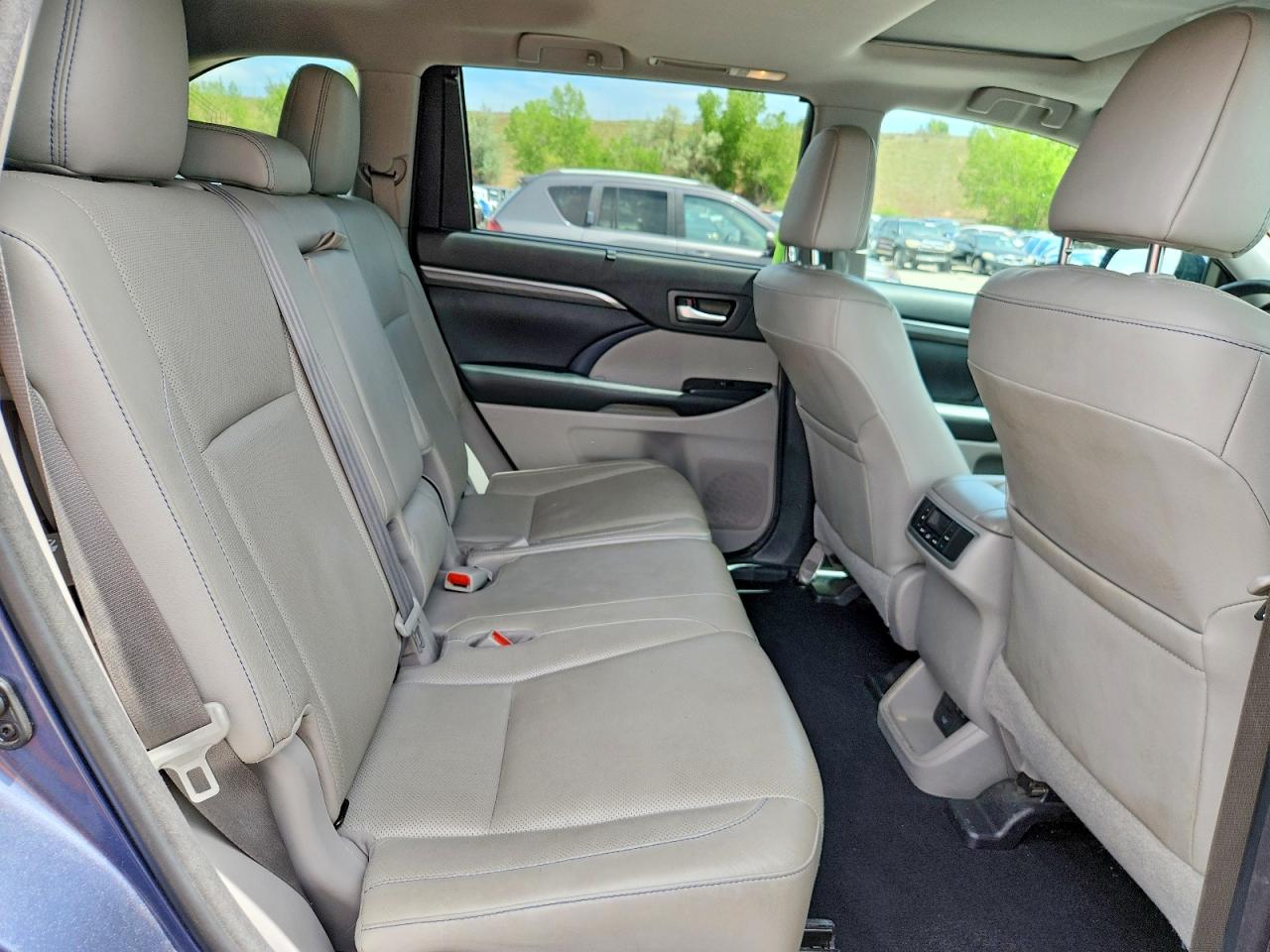 Toyota Highlander Limited