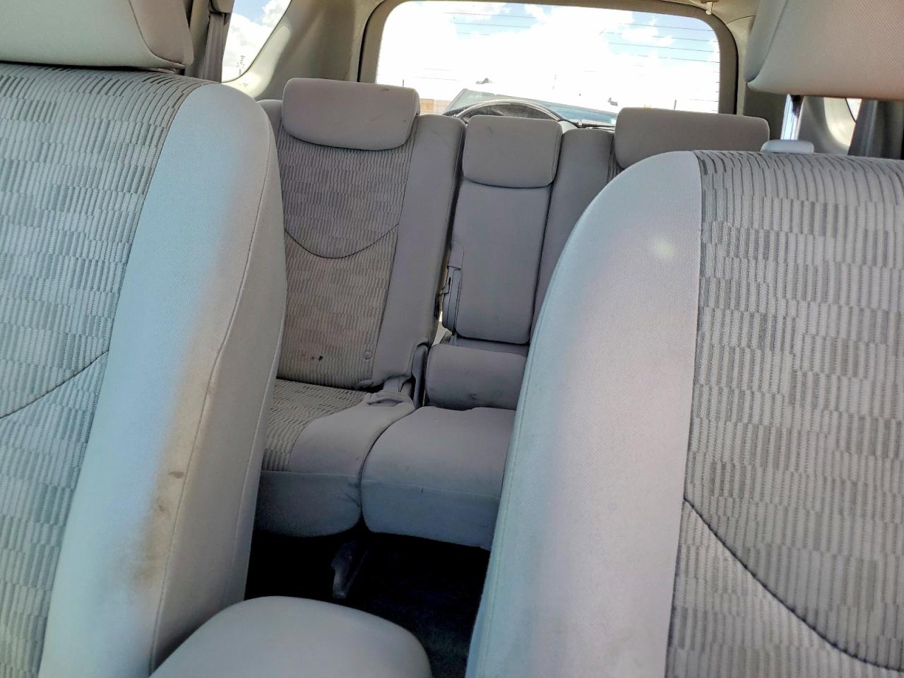 Toyota RAV4 Base