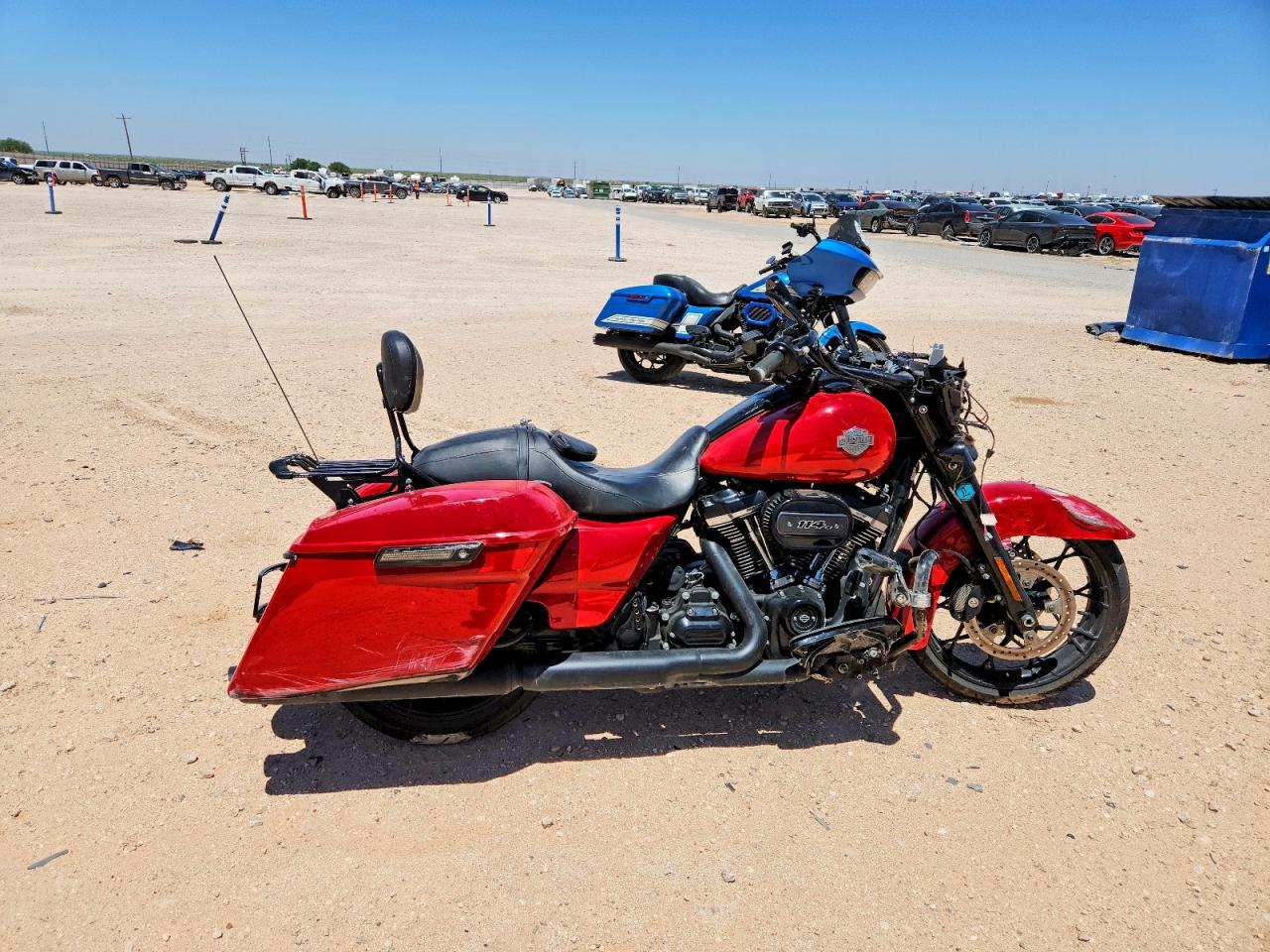 Salvage Harley-Davidson Flhxs Image