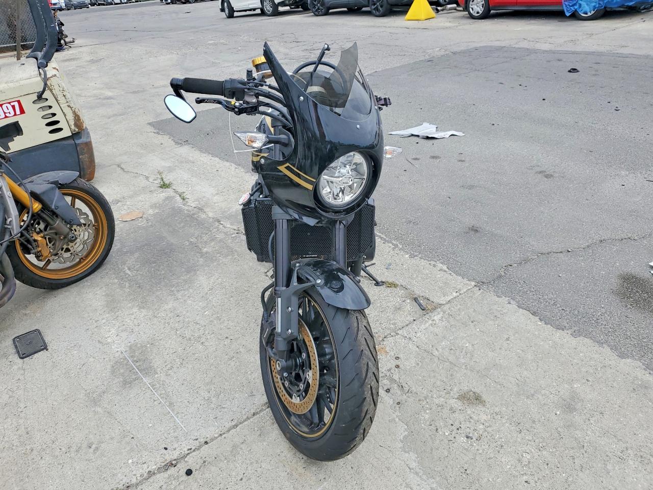 Kawasaki Z Zr 1000