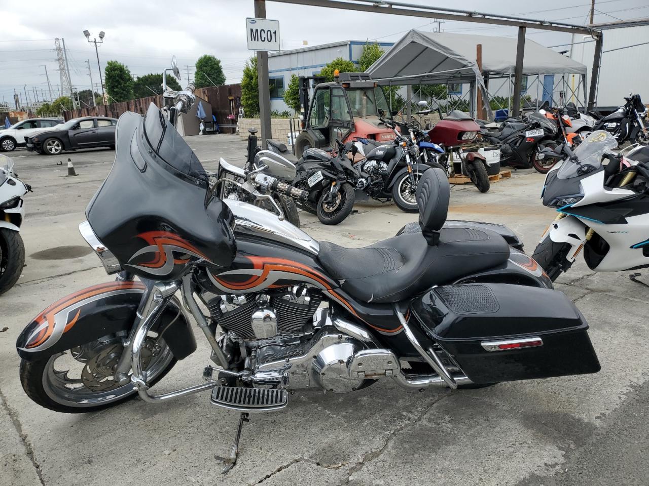 Harley-Davidson Fl