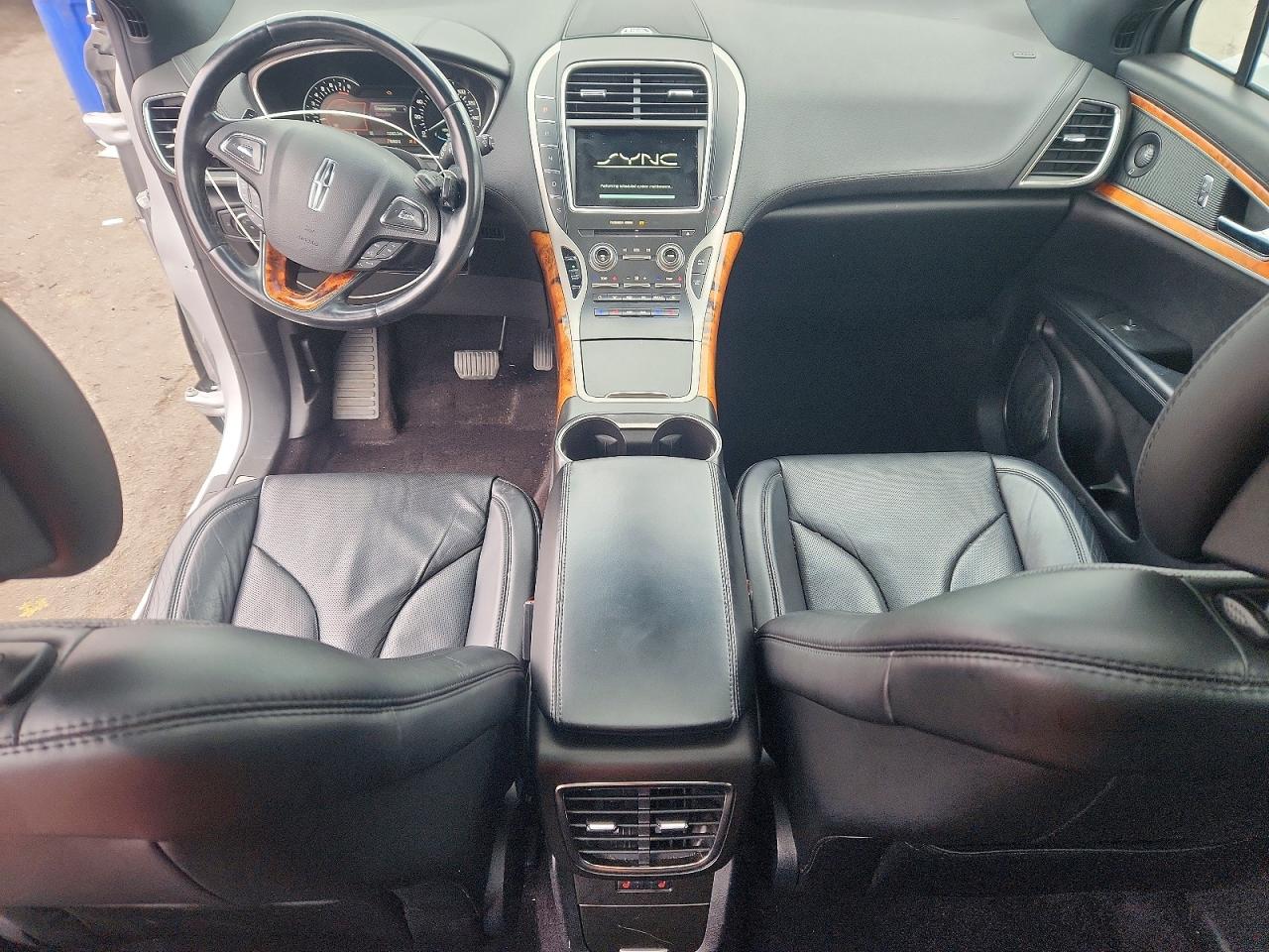 Lincoln MKX Reserve