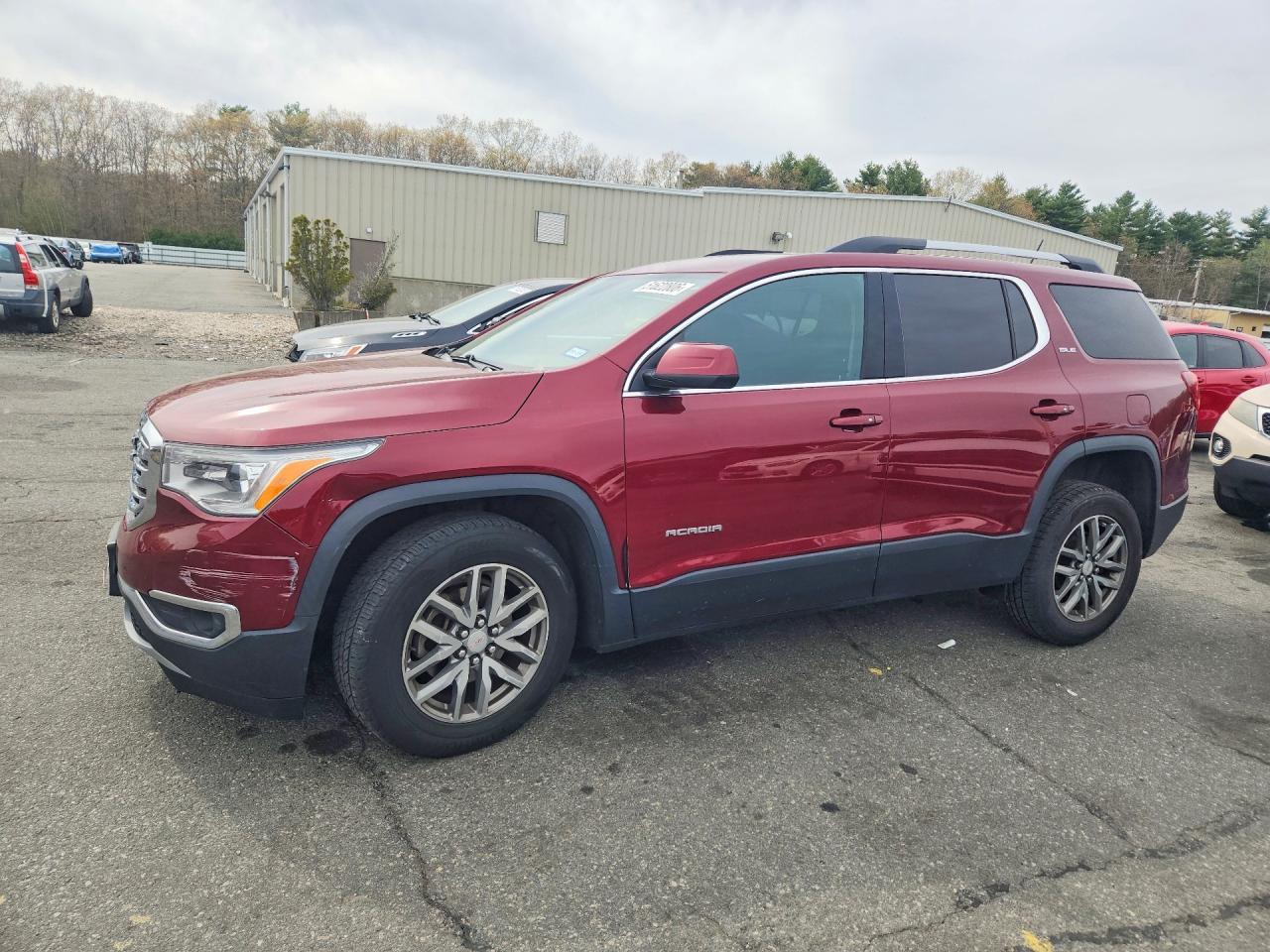 Salvage GMC Acadia Image