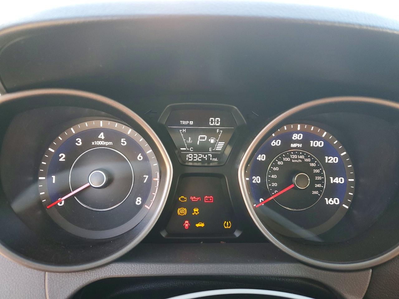 Hyundai ELANTRA Se