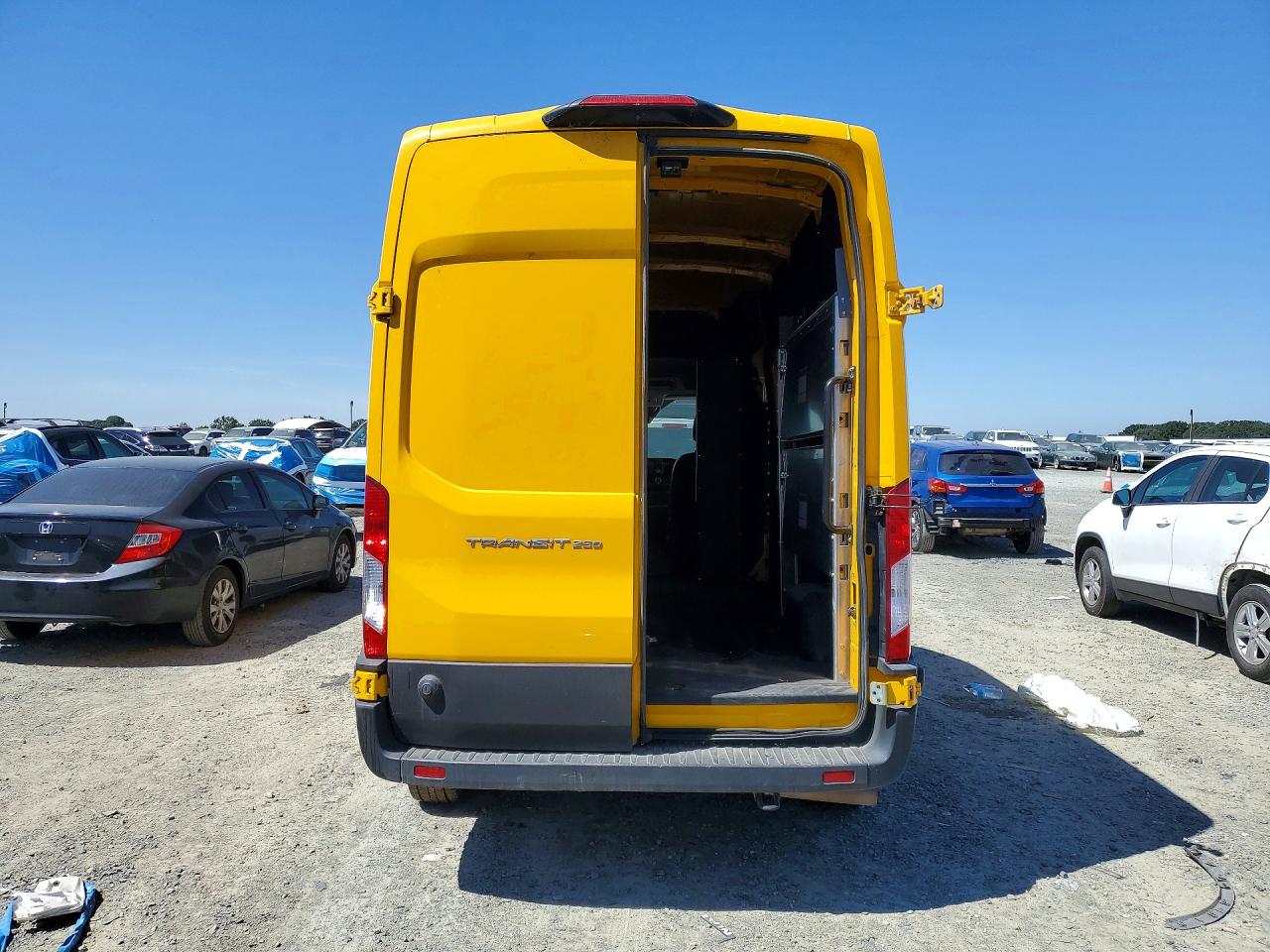 Ford Transit T-250