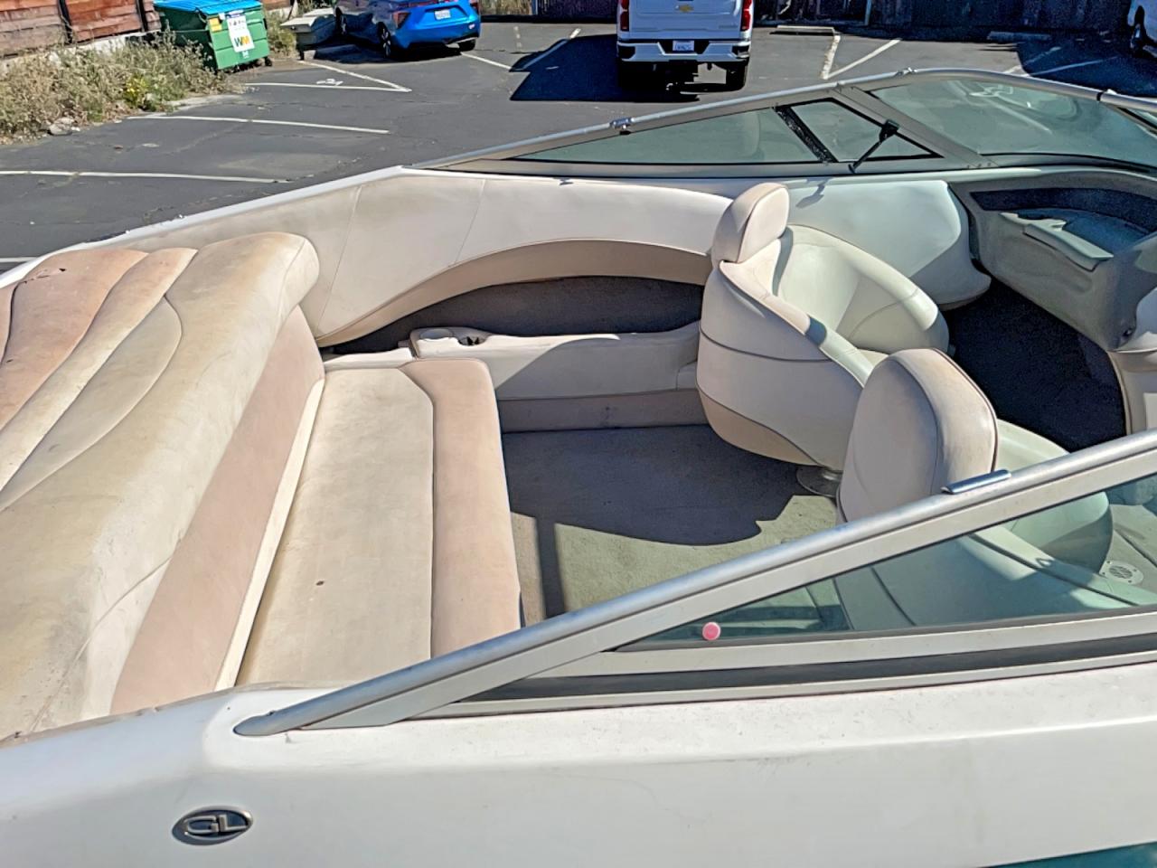 Crown Bowrider