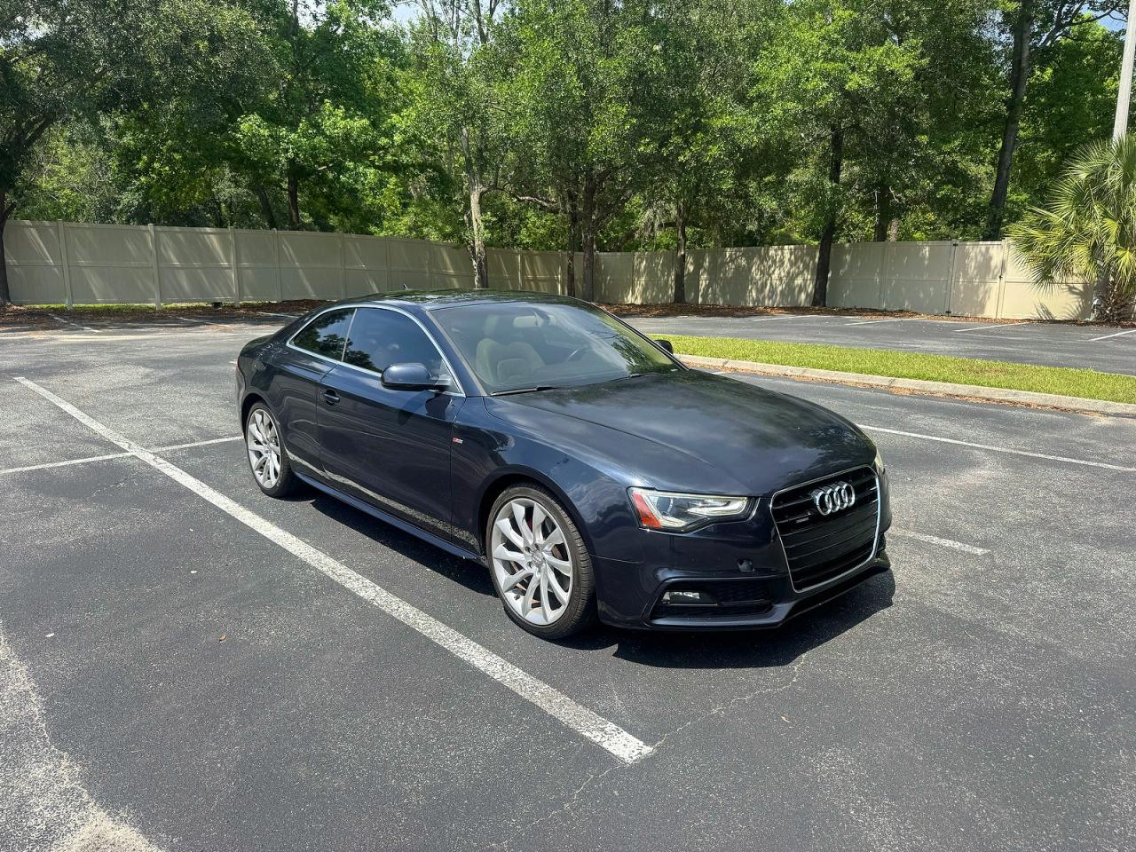 Salvage Audi A5 Image