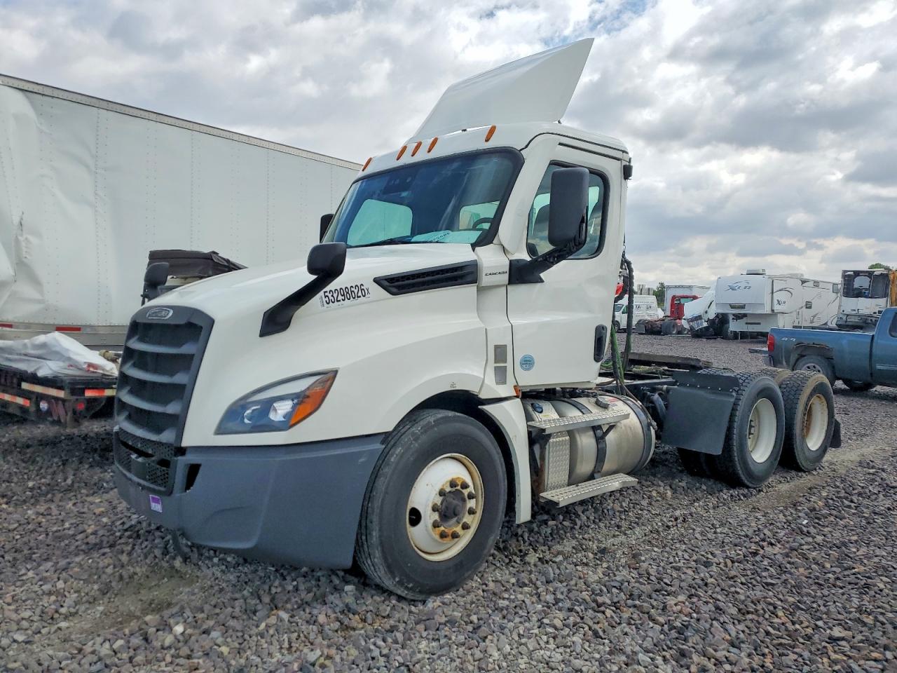 Freightliner Cascadia 126