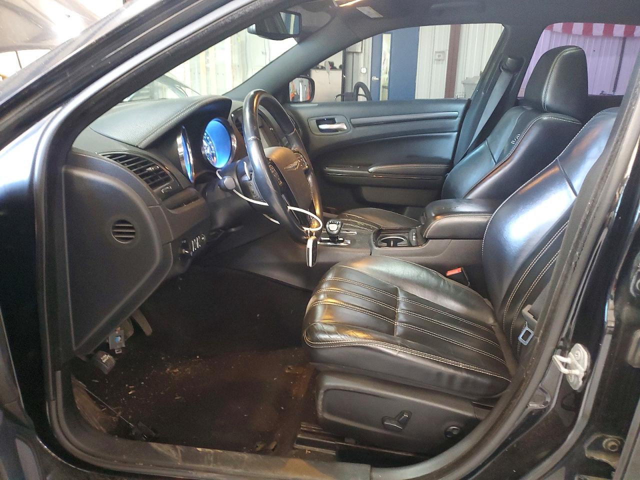 Chrysler 300 S