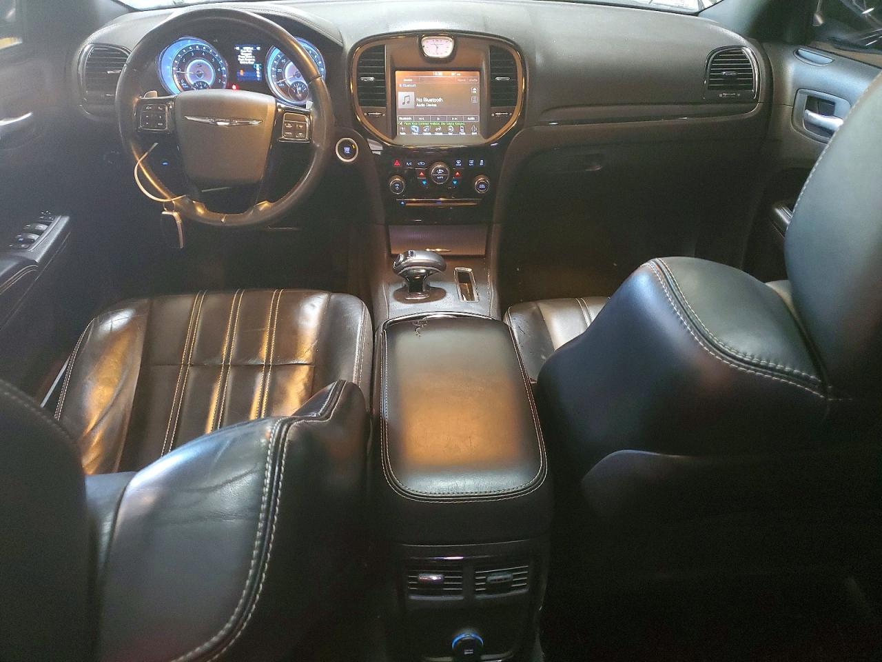 Chrysler 300 S
