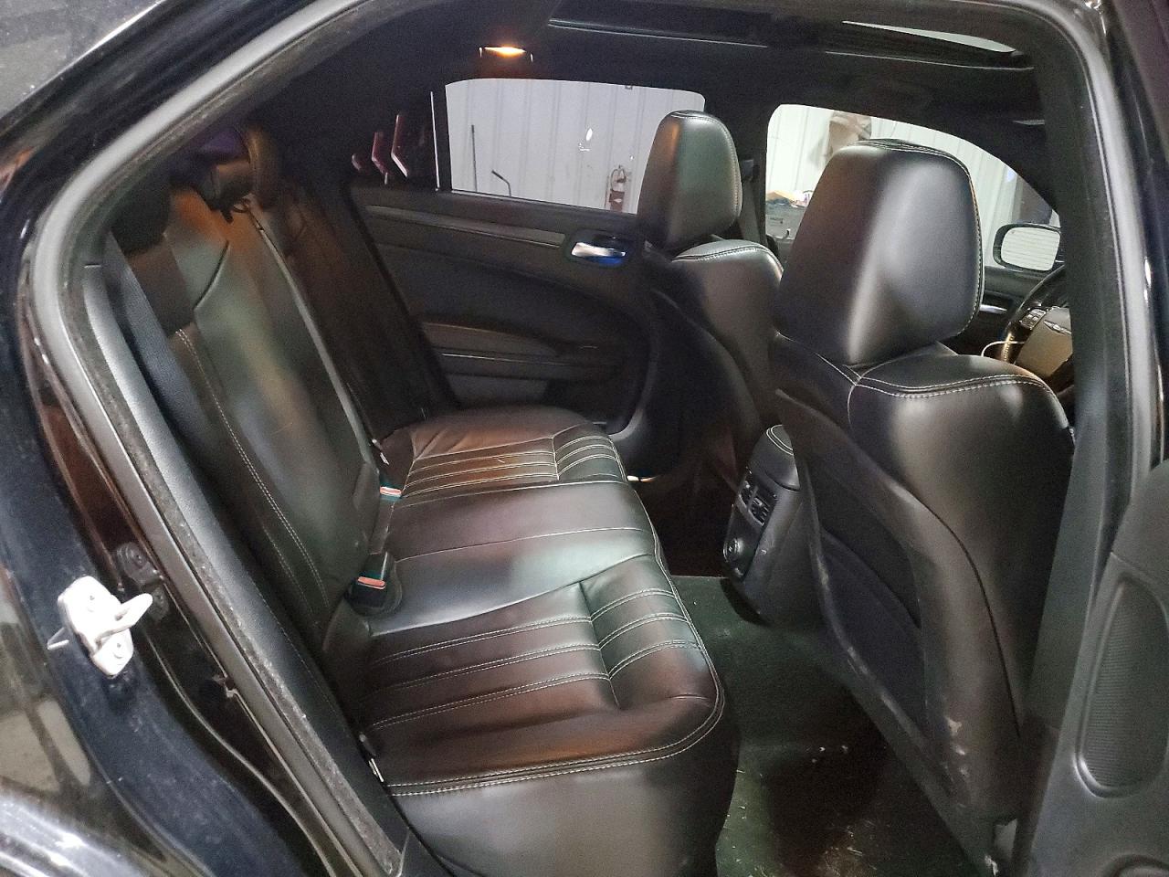Chrysler 300 S
