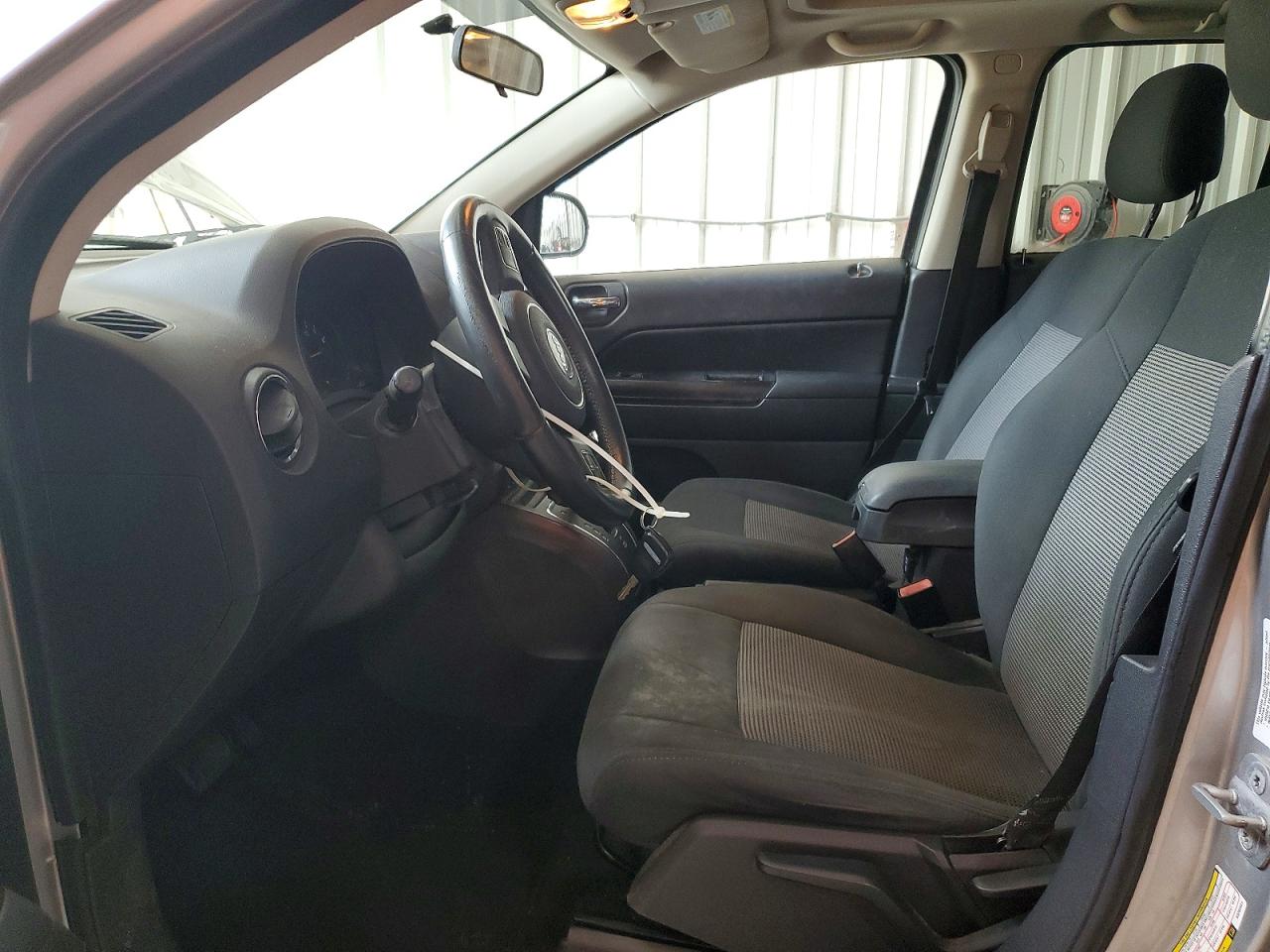 Jeep Compass Sport