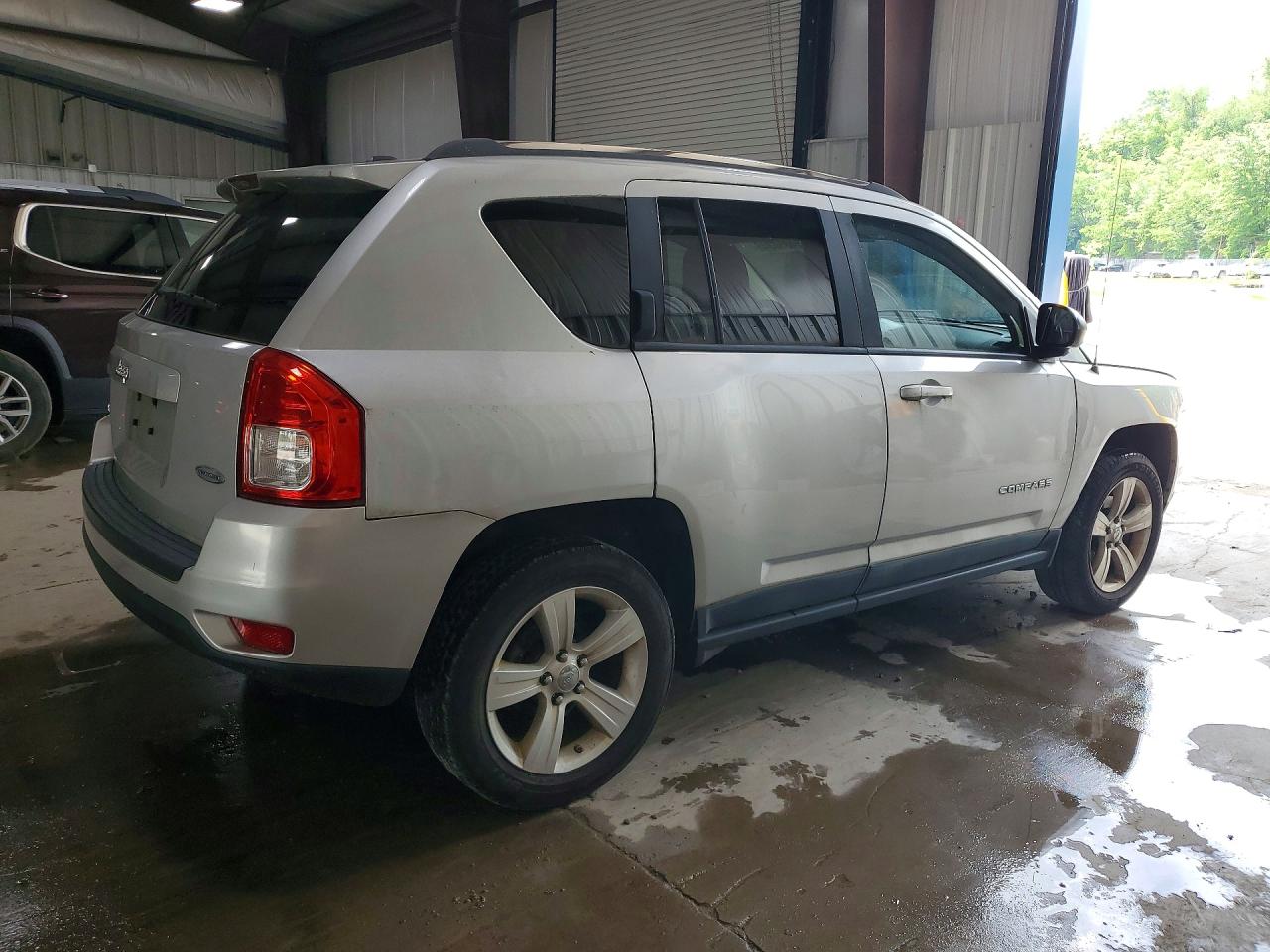 Jeep Compass Sport