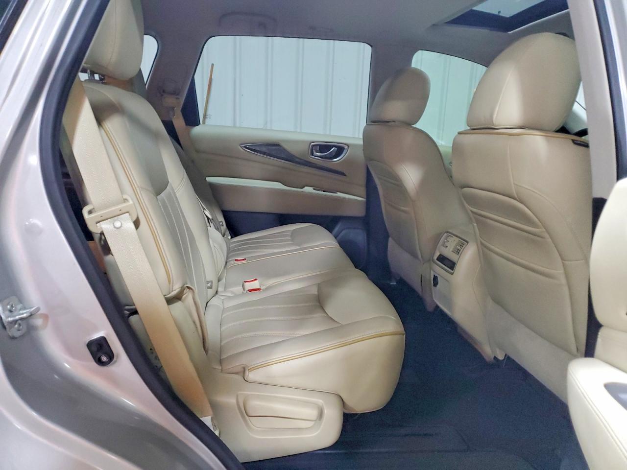 INFINITI Qx Base