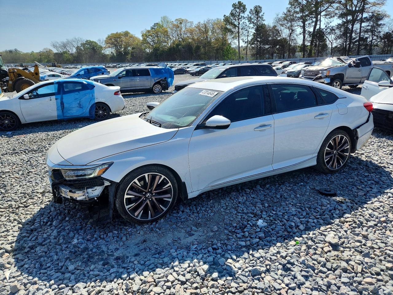Salvage Honda Accord Image
