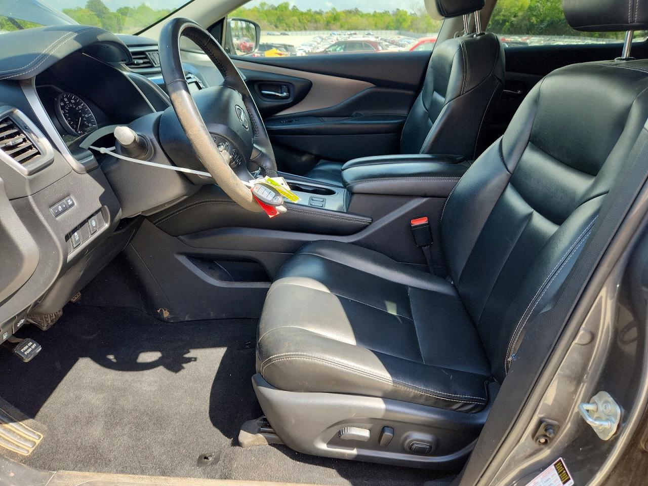 Nissan Murano Sv