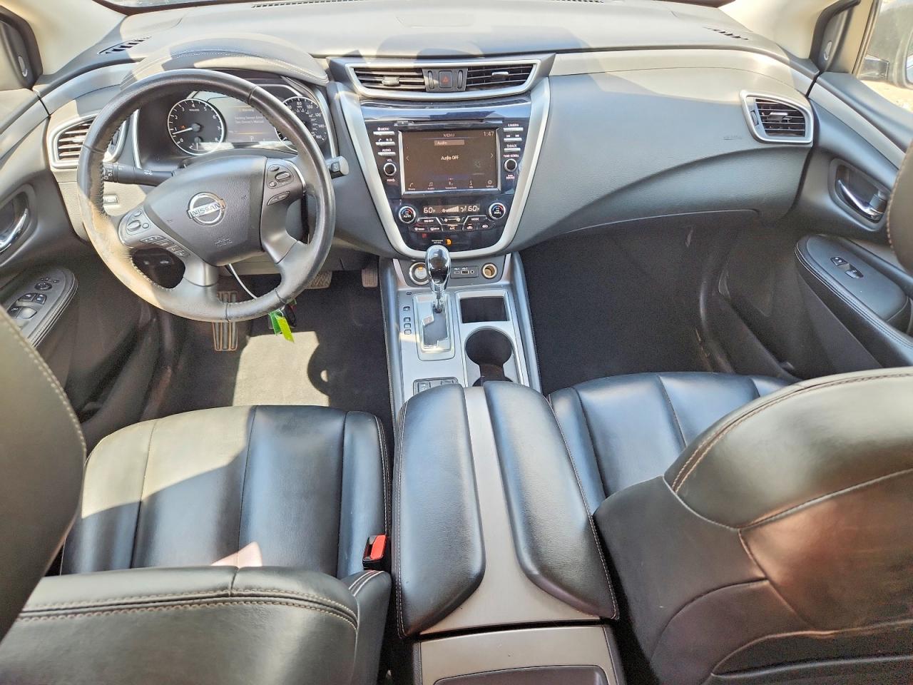 Nissan Murano Sv