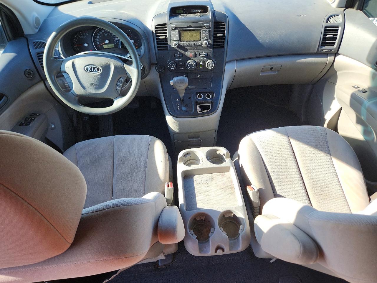 Kia Sedona Lx