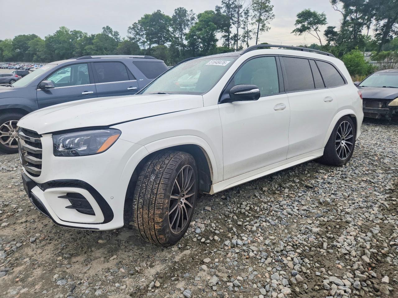 Salvage Mercedes-Benz Gls-class Image