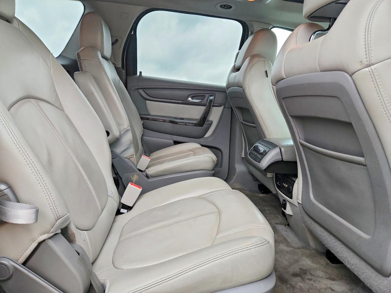GMC Acadia Slt-1