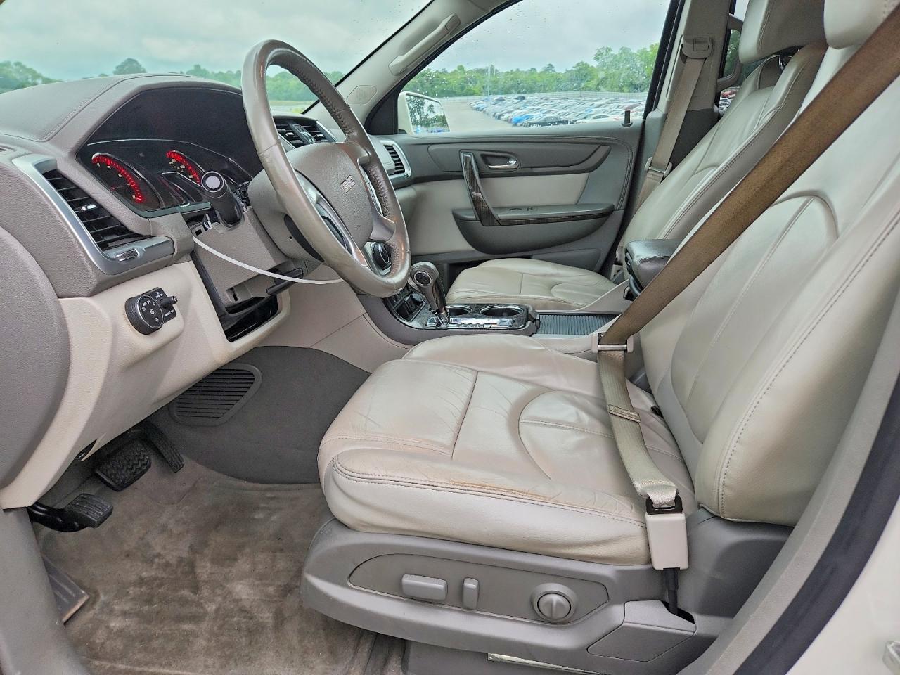 GMC Acadia Slt-1