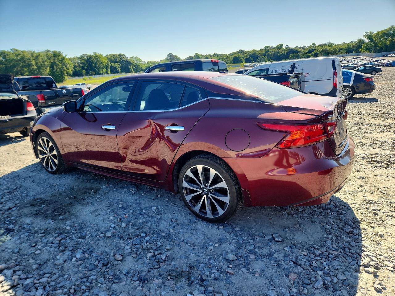 Nissan Maxima