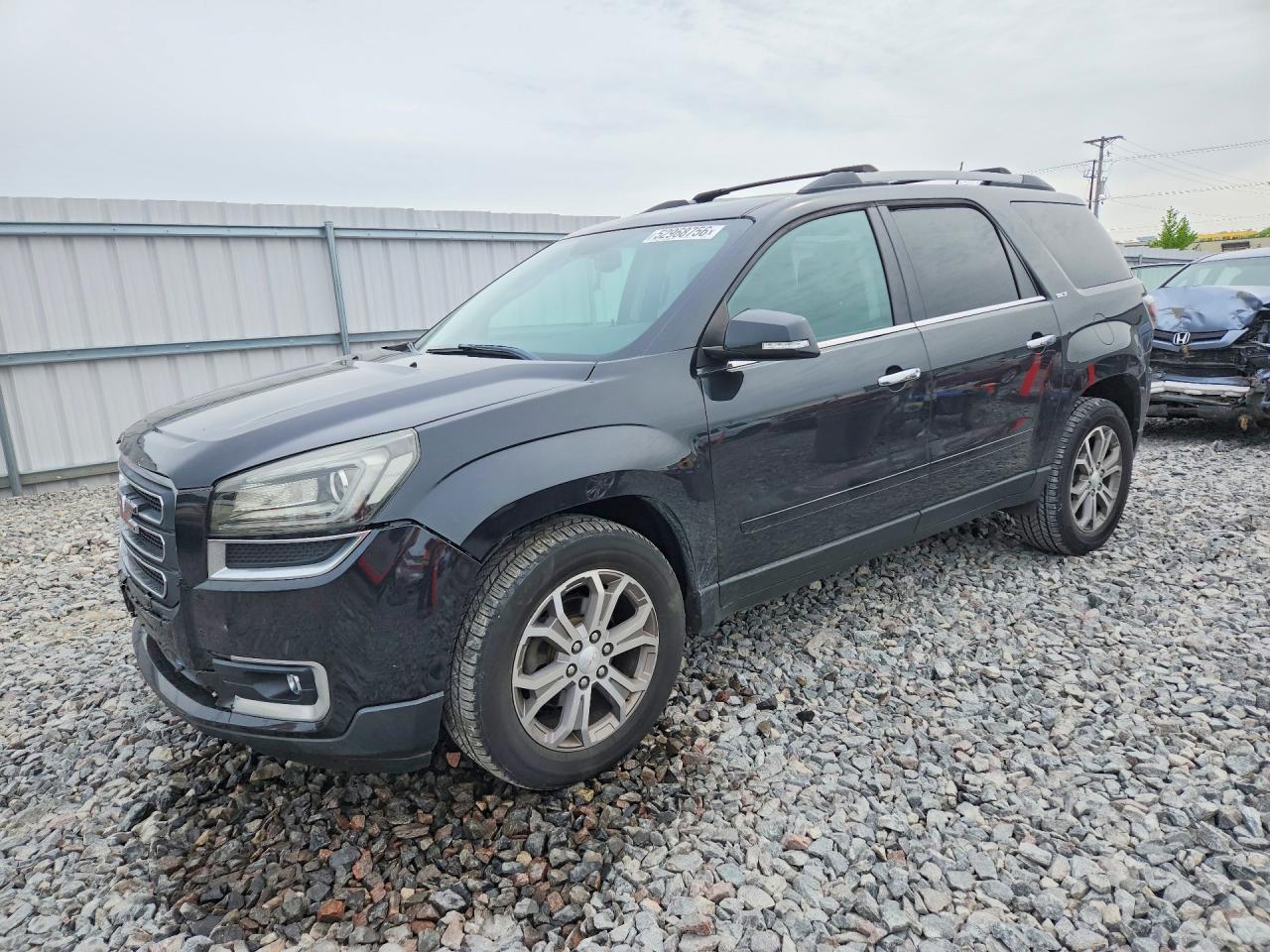 Salvage GMC Acadia Image