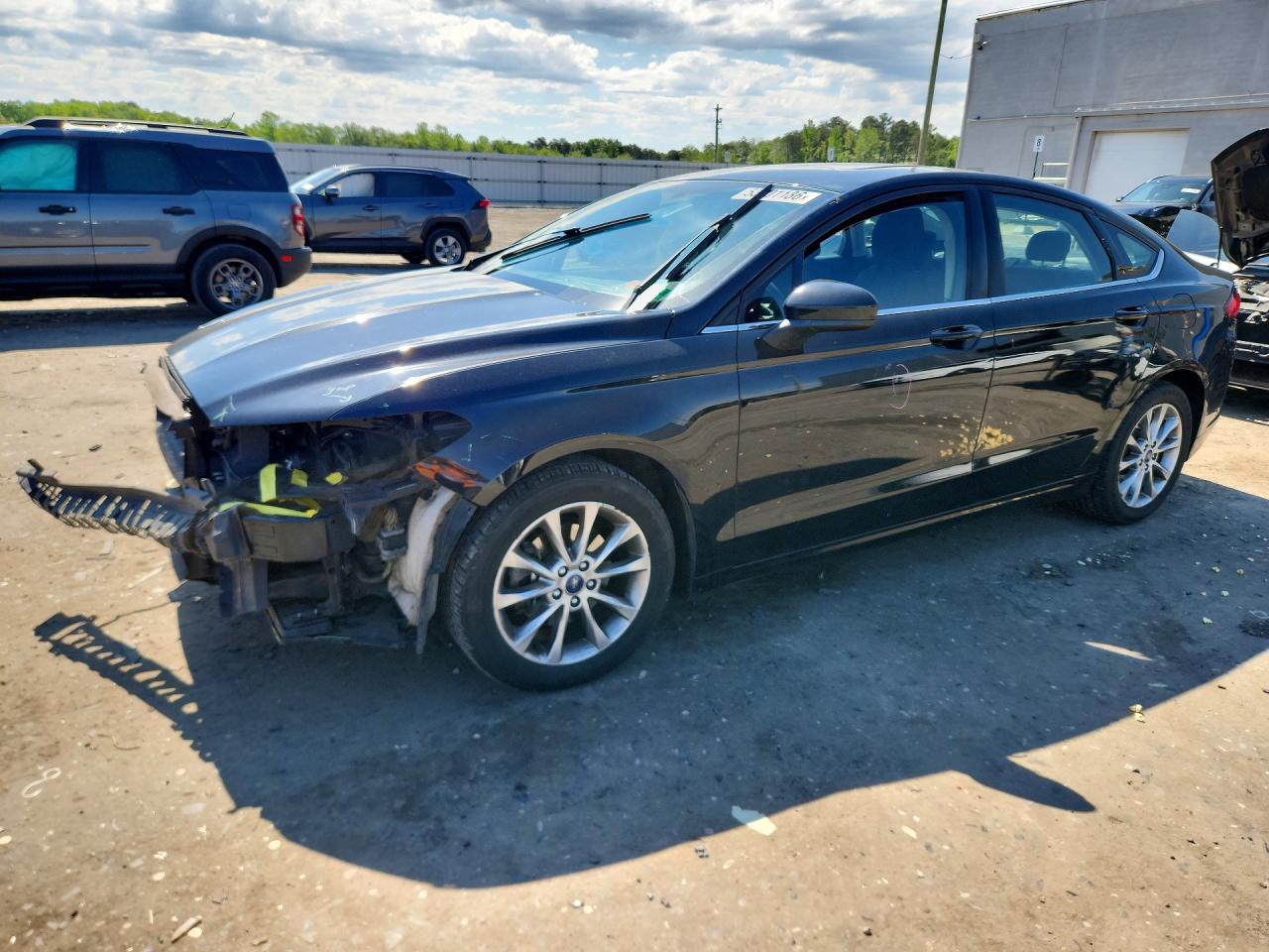Salvage Ford Fusion Image