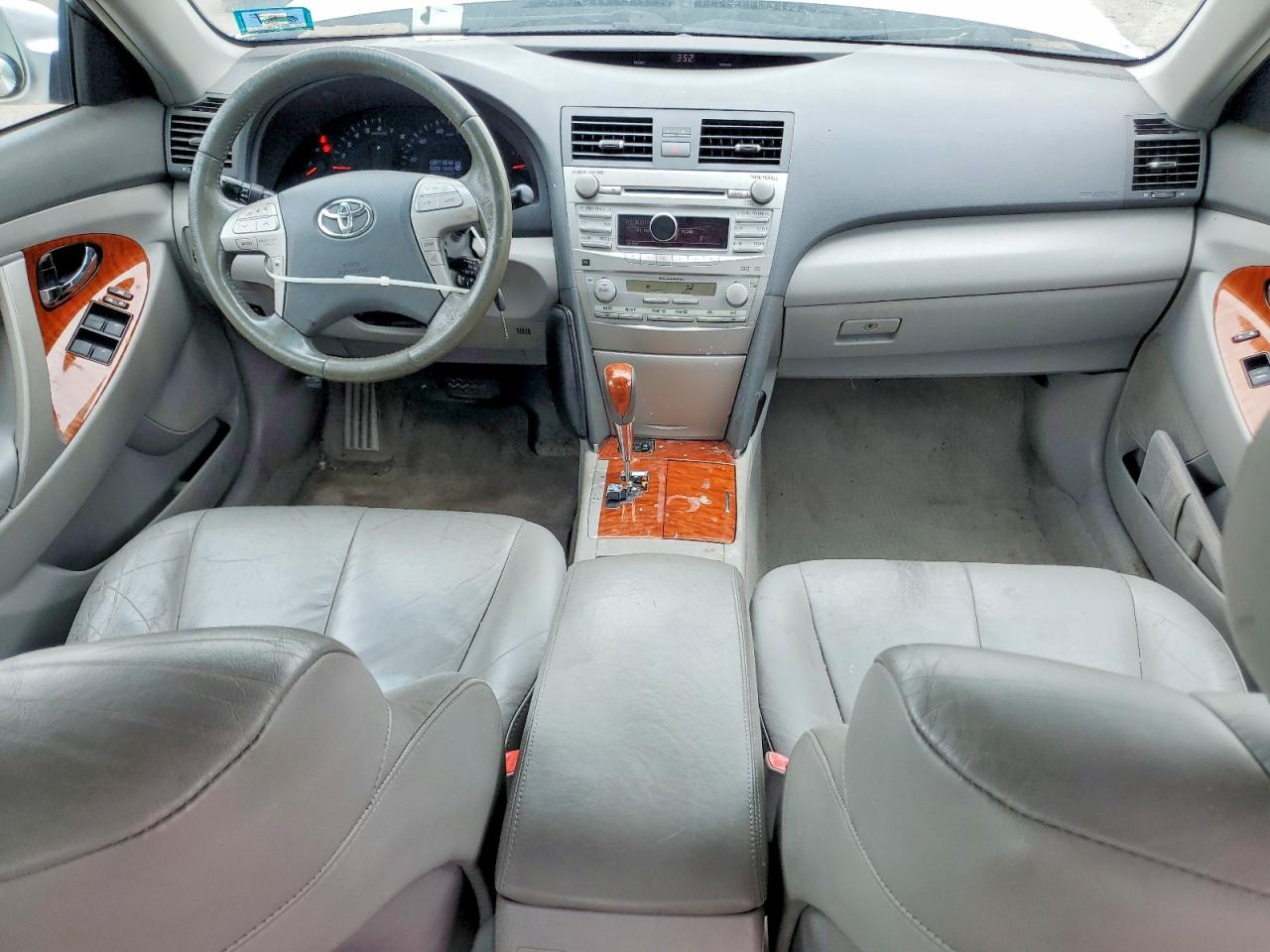 Toyota Camry Xle