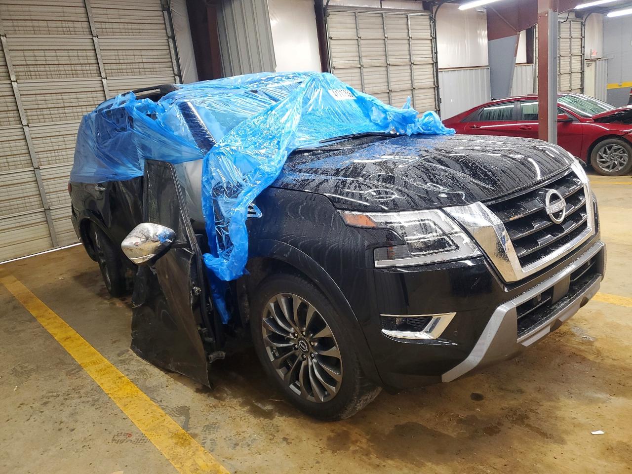 Nissan Armada Platinum