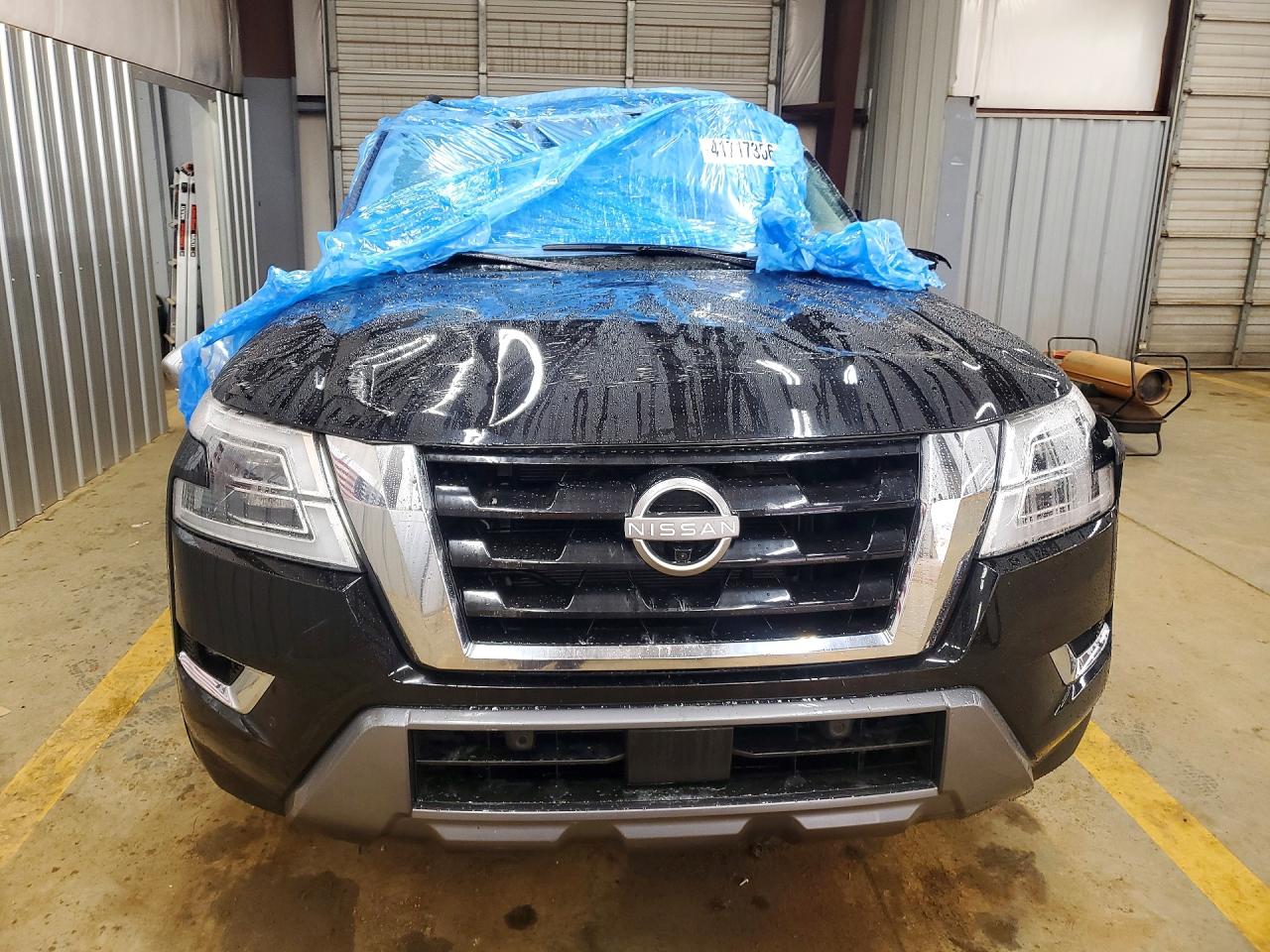 Nissan Armada Platinum