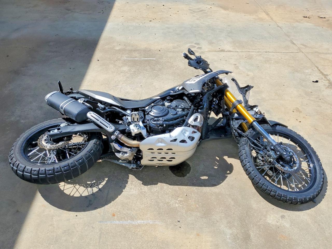 Salvage Yamaha Xtz690 Image