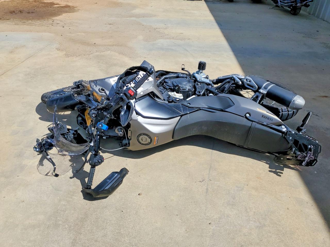 Yamaha Xtz690