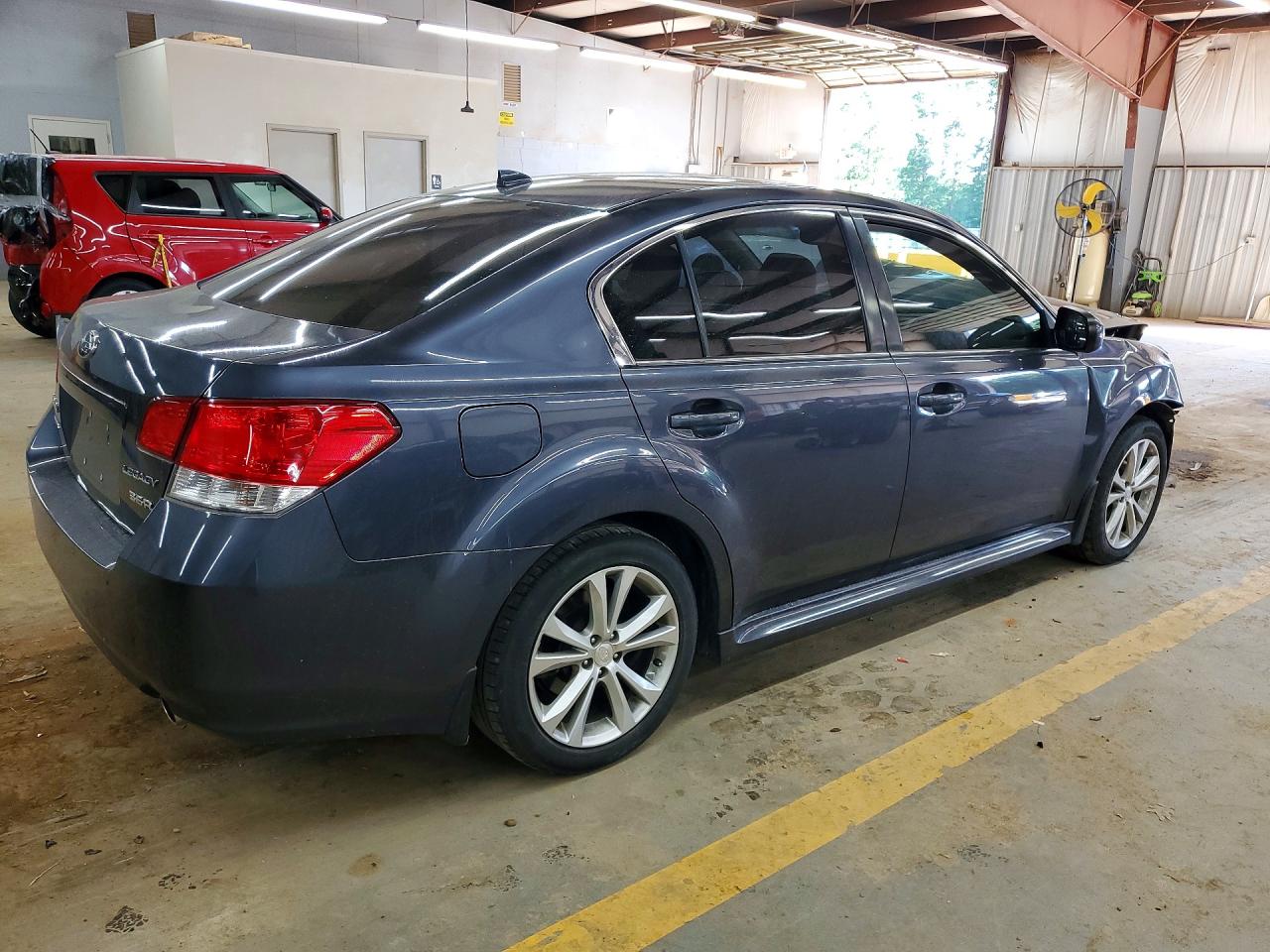 Subaru Legacy 3.6r Limited