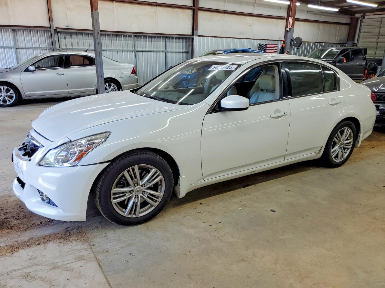 Salvage INFINITI G37 Image
