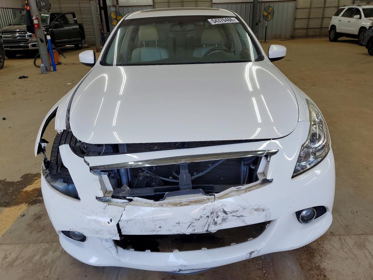 INFINITI G37 Journey