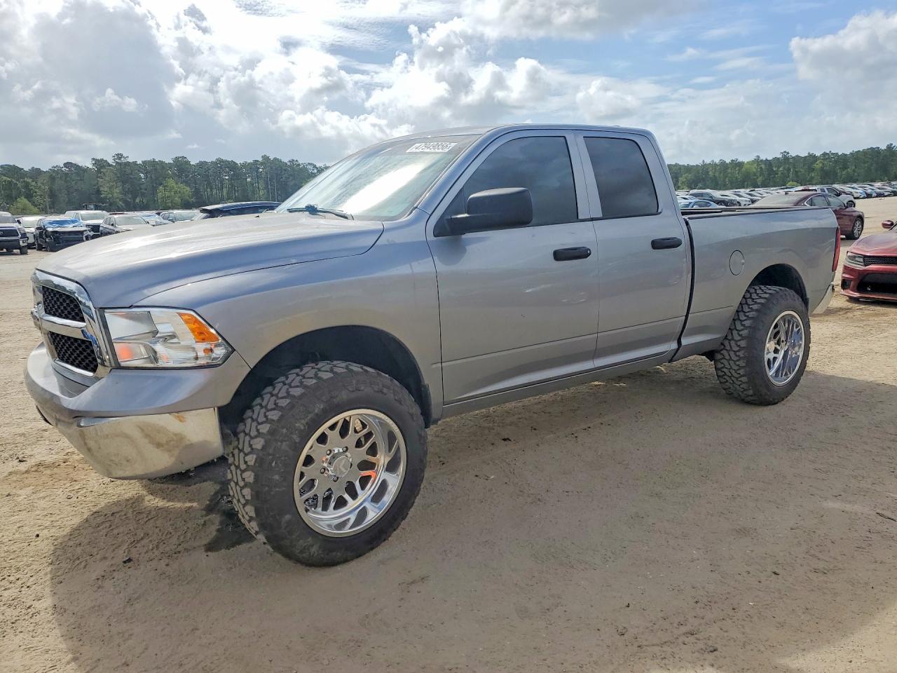 Salvage Ram 1500 Image