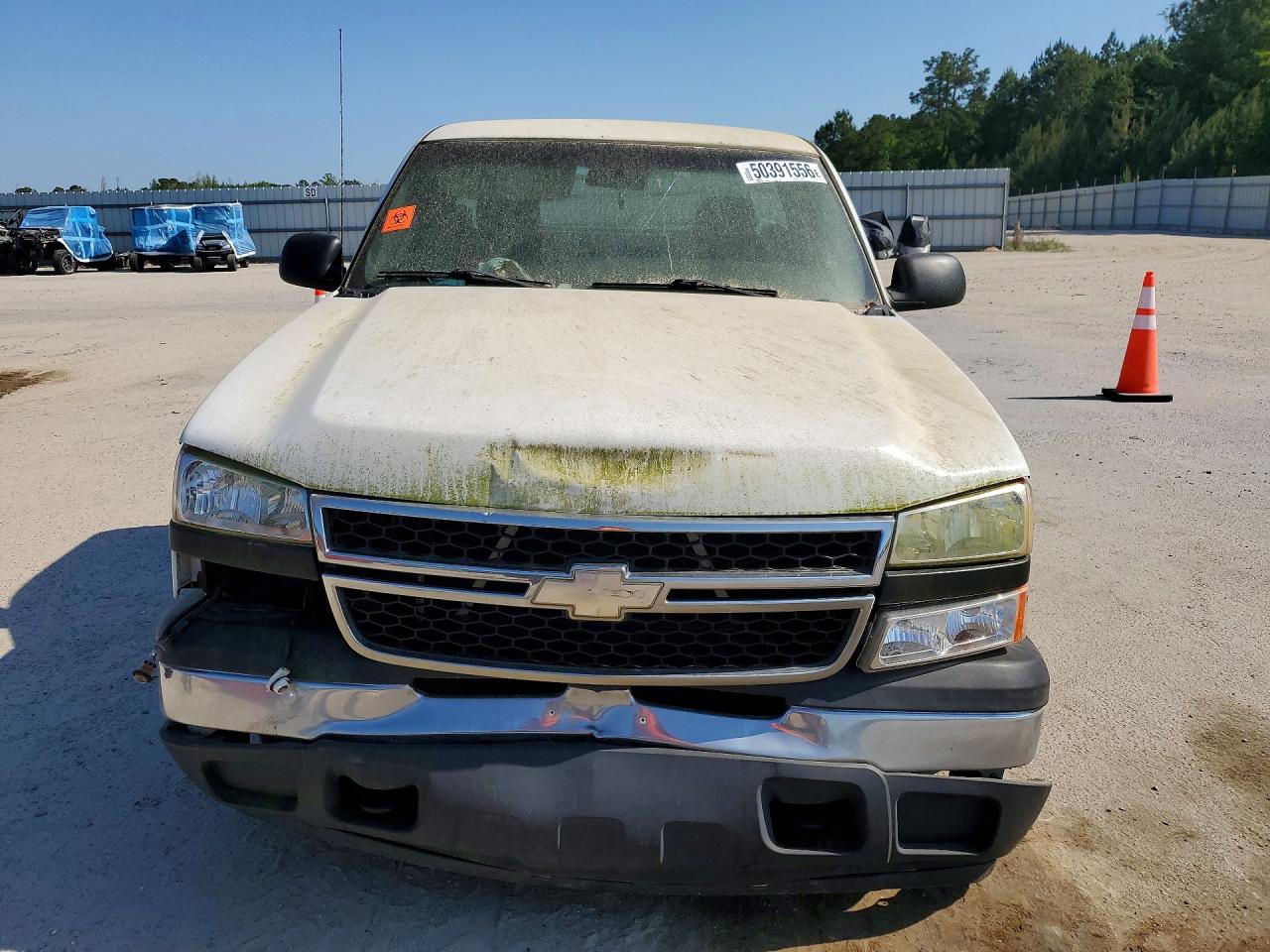 Chevrolet Silverado C1500 Classic