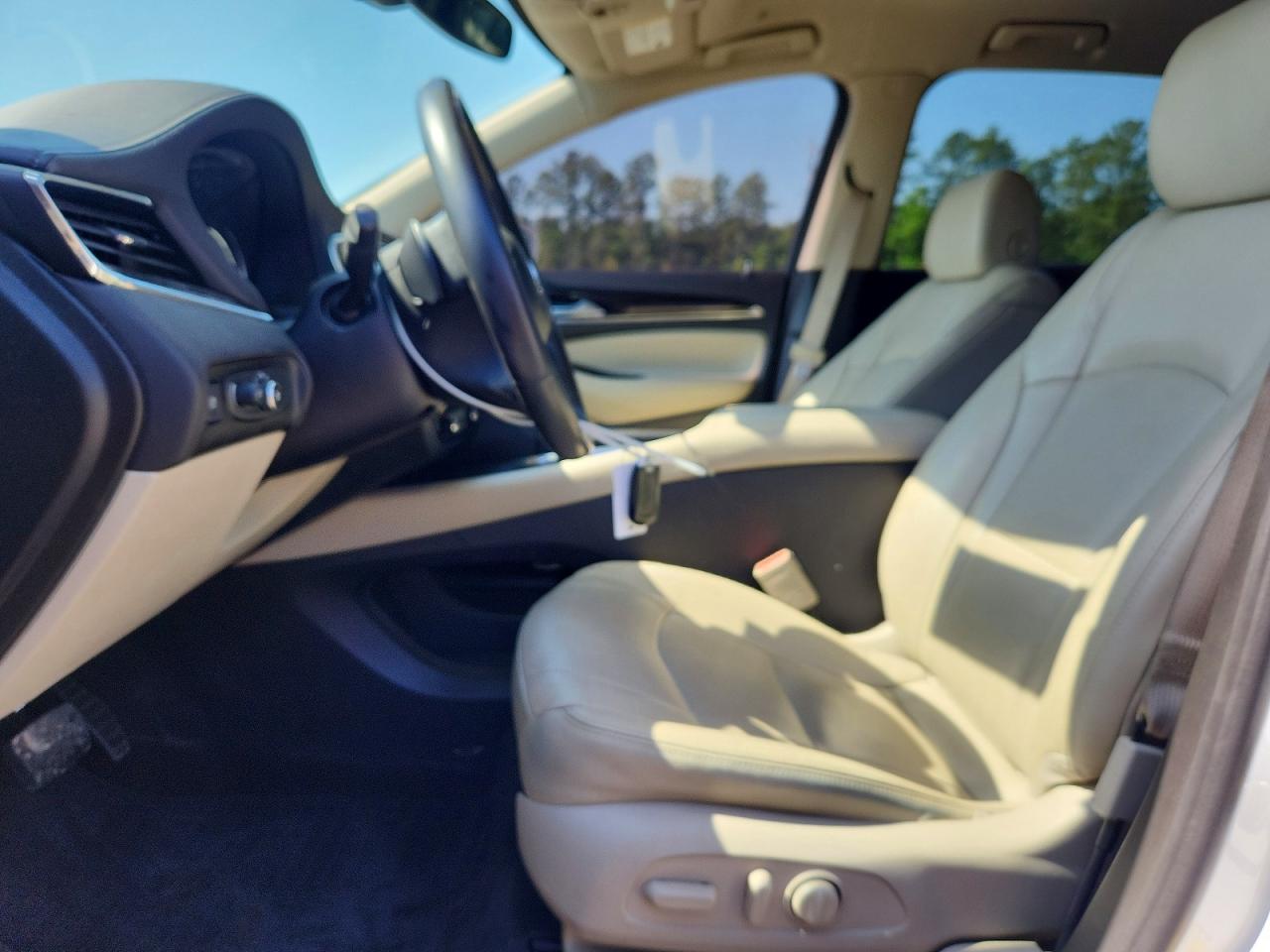 Buick Enclave Essence