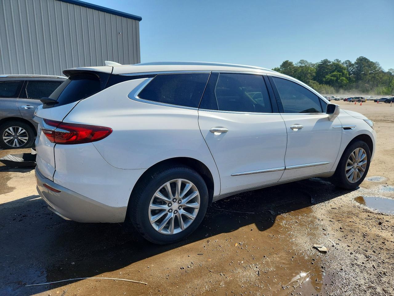 Buick Enclave Essence