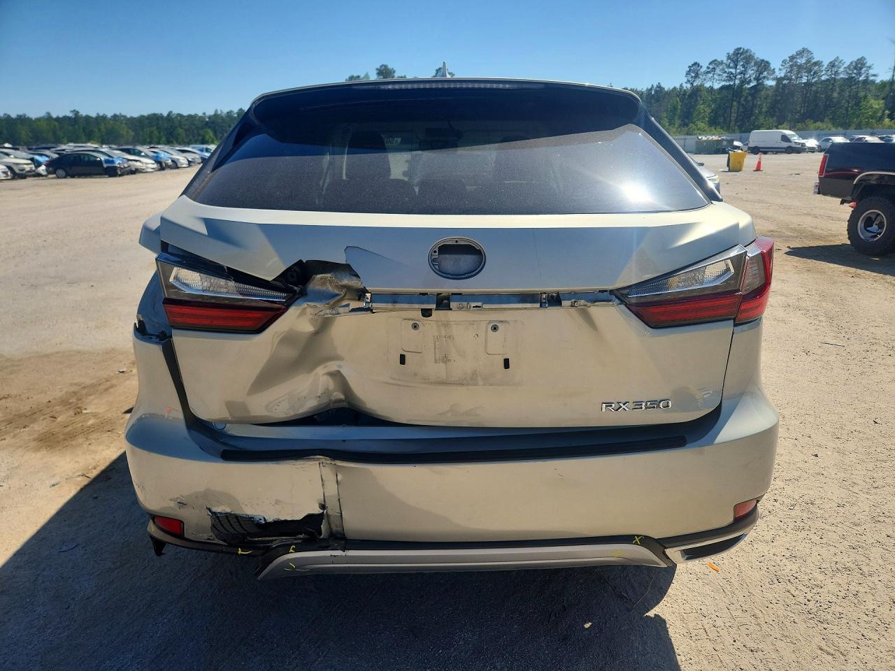 Lexus RX Base