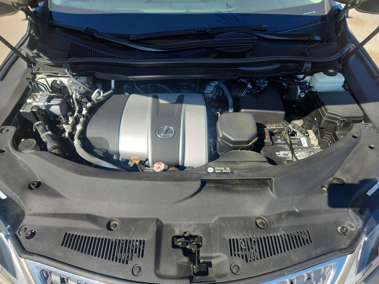 Lexus RX Base