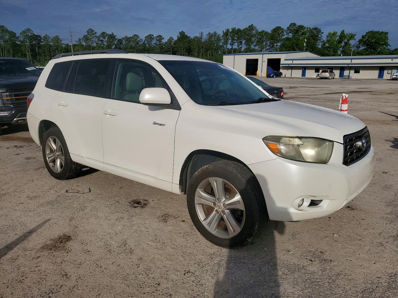 Toyota Highlander Sport