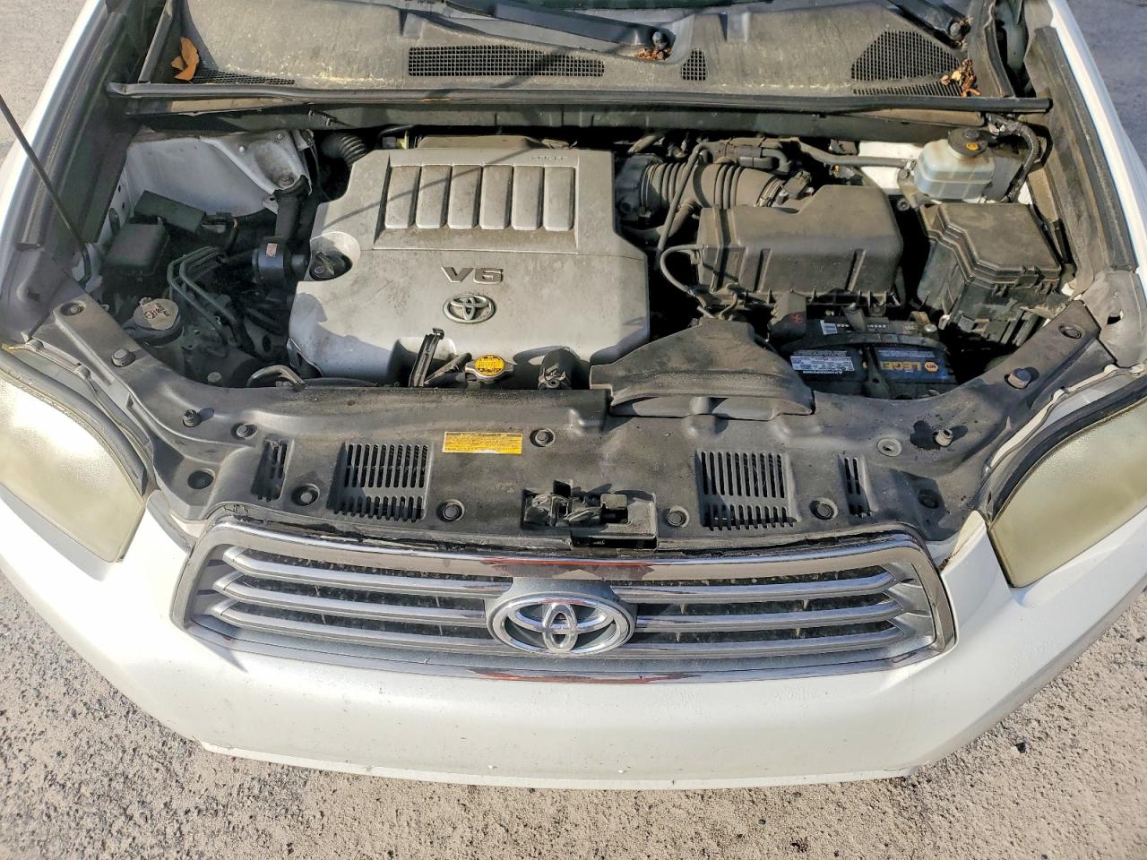 Toyota Highlander Sport