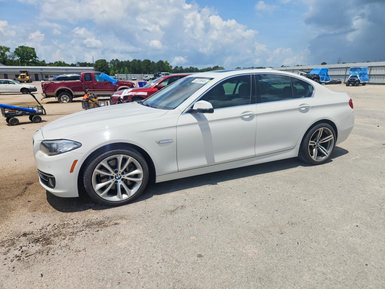 Salvage BMW 5 Series Image